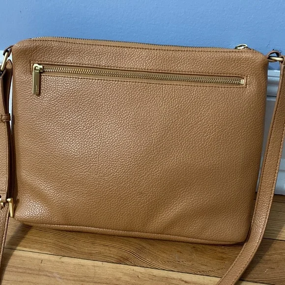 Freshly Picked tan crossbody - Picture 8 of 13
